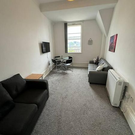 City Center Gem- Flat For 6 In Sheffield Gs404 Екстериор снимка